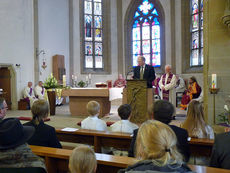 Festgottesdienst zum 50jahrigen Priesterjubiläum von Stadtpfarrer i.R. Geistlichen Rat Ulrich Trzeciok (Foto: Karl-Franz Thiede)